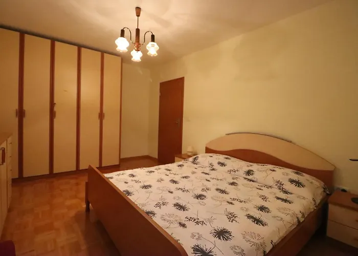 Apartma Buon דירה בובק